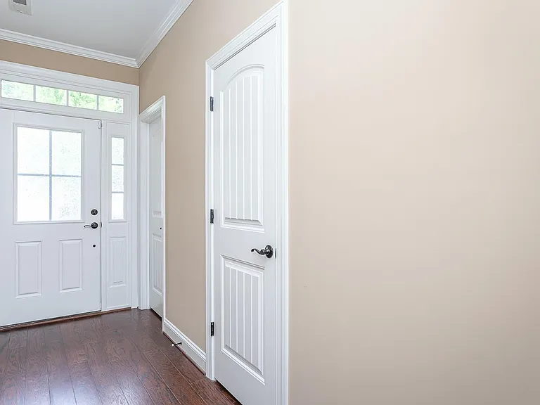 2123 Scarlet Maple Dr — Photo 6