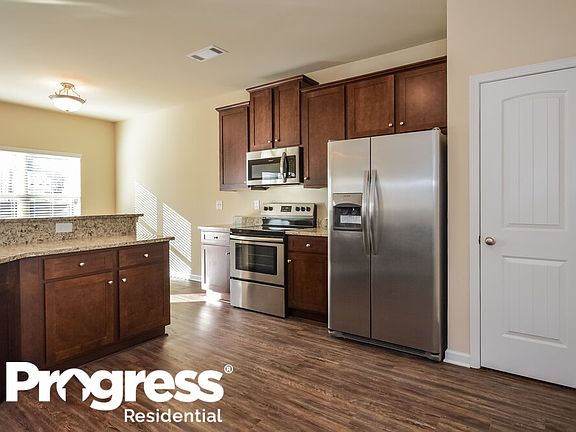 4th image of 1229 Faye Ct