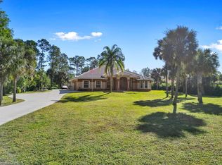 420 2nd St SE, Naples, FL 34117