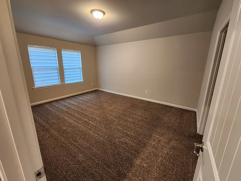 105 Batesburg Way — Photo 9