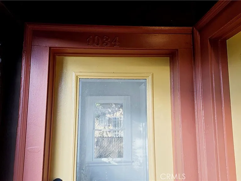 1034 Beacon Ave #1034 — Photo 2