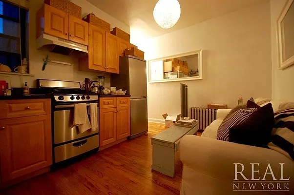 Rented by REAL New York | media 2