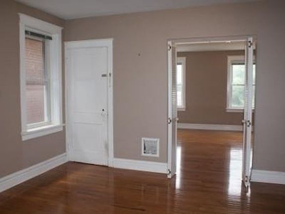 2nd image of 4315 Tholozan Ave Floor 1