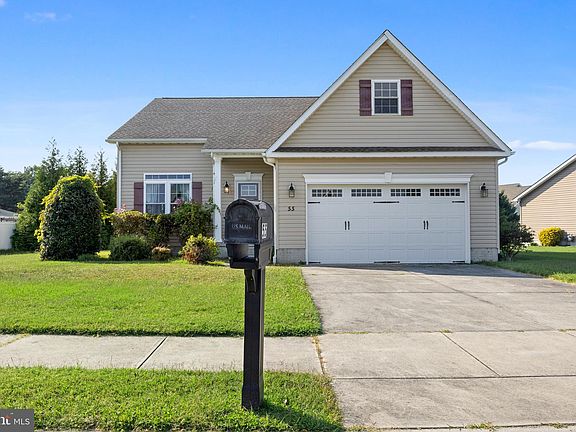 3rd image of 55 Waterway Dr