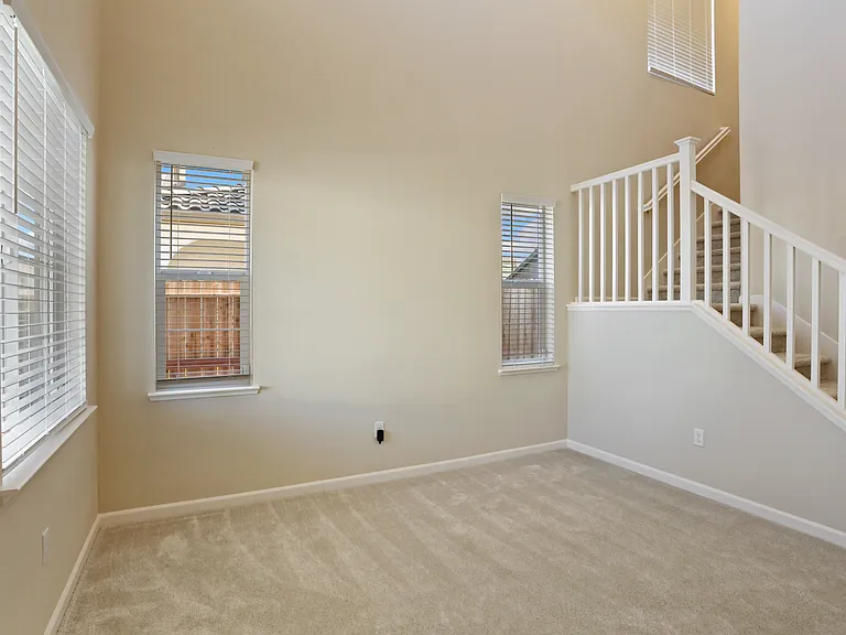 4321 Unify Ln — Photo 5
