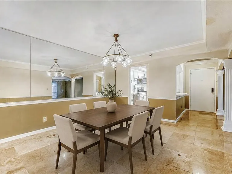 6851 Roswell Rd #M13 — Photo 3