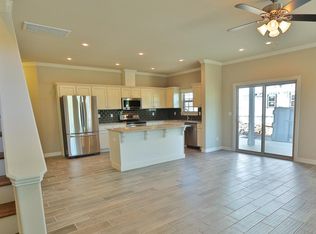 1725 W Mitchell St, Fayetteville, AR 72701