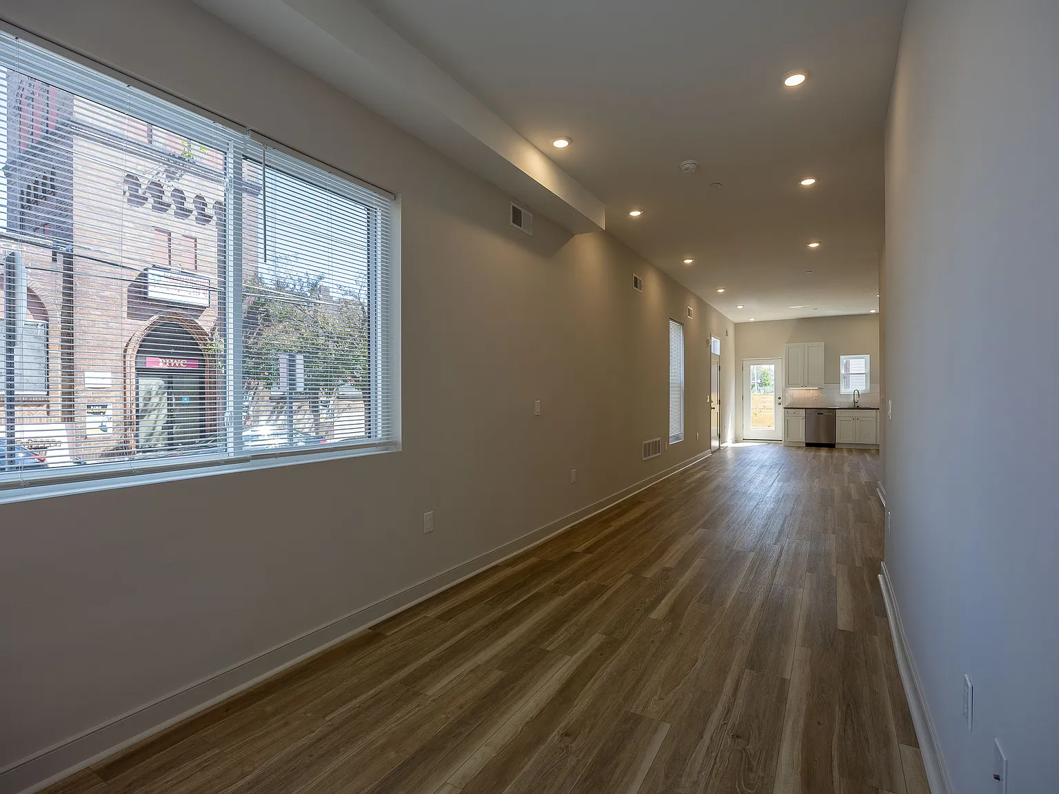 2602 Wharton St — Photo 3