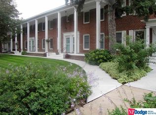 5245 NW Radial Hwy, Omaha, NE 68104