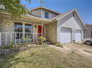 6708 Deatonhill Dr #B, Austin, TX 78745