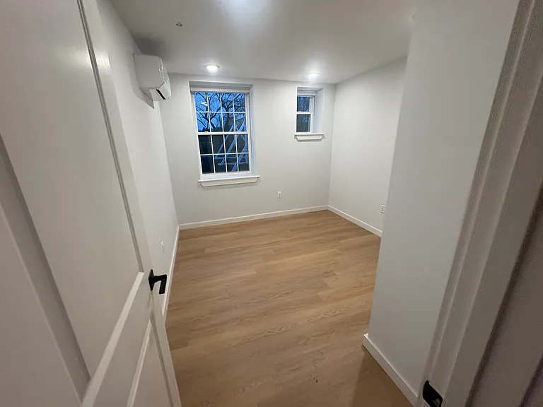 55 Atunxis Ave #29 — Photo 140