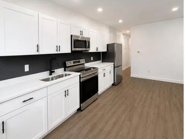 411 Saint Clair Ave #409, Columbus, OH 43203