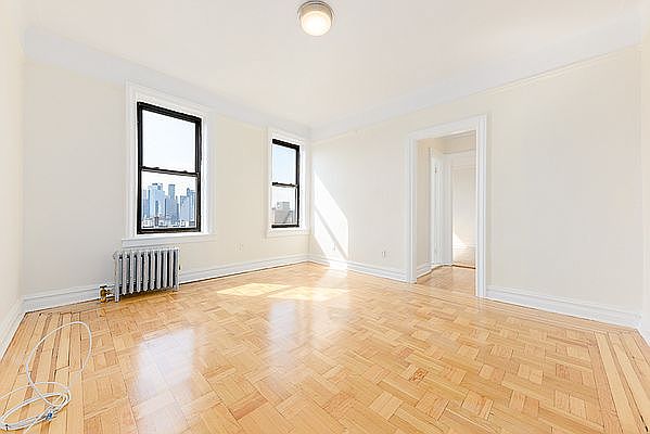 1st image of 4323 40th St APT 4B