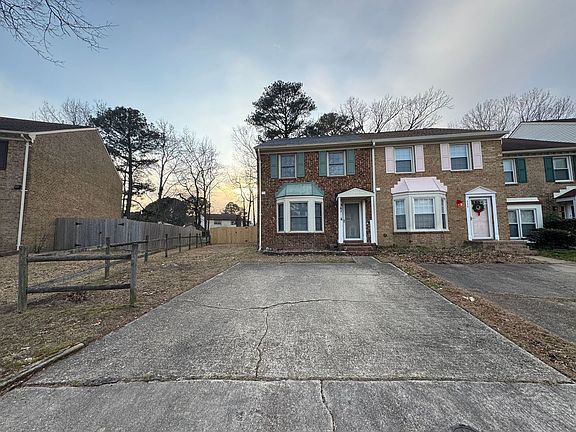 2nd image of 341 Paxford Dr