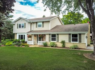 610 Jordan Cir, Colgate, WI 53017