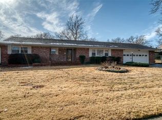 4407 Meadow Lane Pl, Bartlesville, OK 74006
