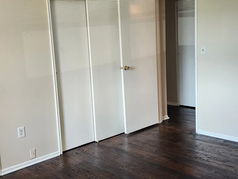 94 Stonehurst Blvd #B — Photo 8