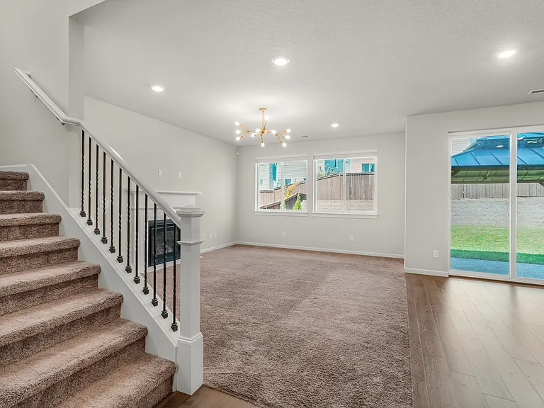 6191 SE 24th St — Photo 25