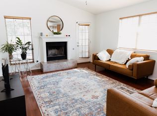6751 Forest Hills Dr NE, Albuquerque, NM 87109
