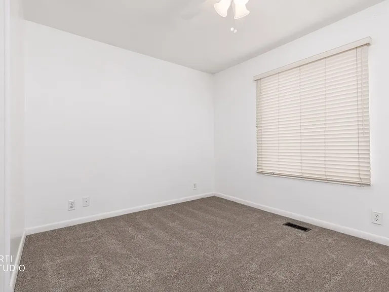 2588 W Greyhackle Ln #TOWNHOME — Photo 11