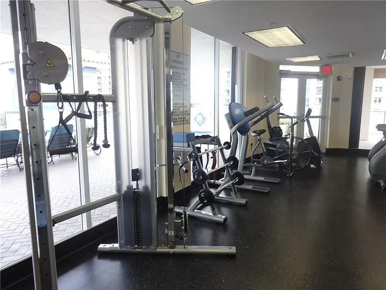 100 Birch Rd #1106B — Photo 34