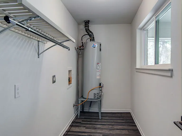 3222 Main St — Photo 18