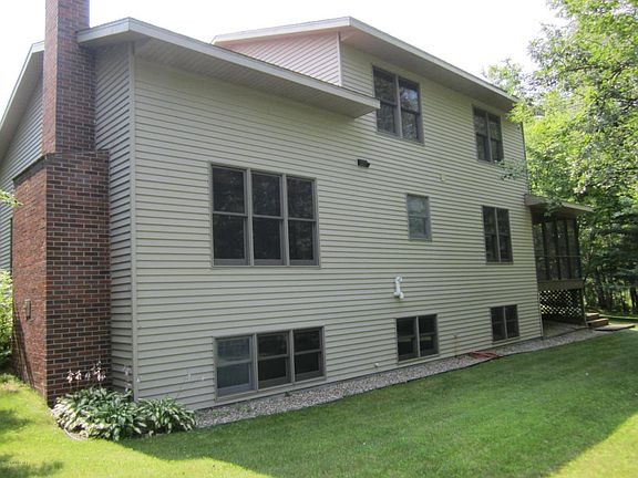 5th image of 16304 Allen Ct NW