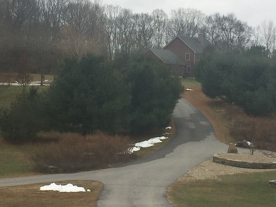 2nd image of 15 Blake Ln