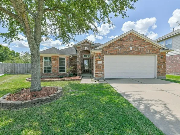 2110 Forest Bank Ln, Pearland, TX 77581