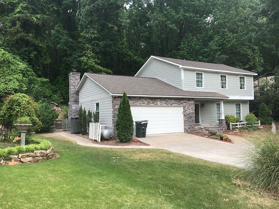 1st image of 10307 Autumn Chase SE