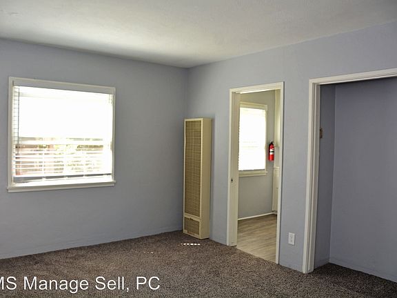 4th image of 715 E 5th St APT 11