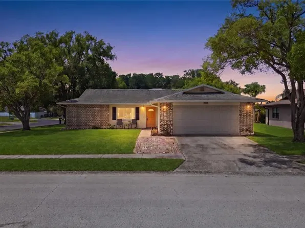 8302 Tahr Ave, New Port Richey, FL 34653