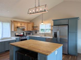 4450 McGrew Cir, Colorado Springs, CO 80911