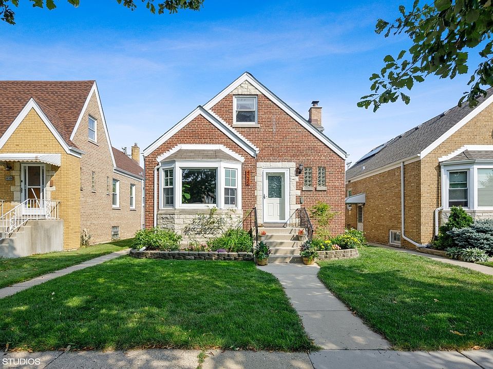 1st image of 4245 N Parkside Ave