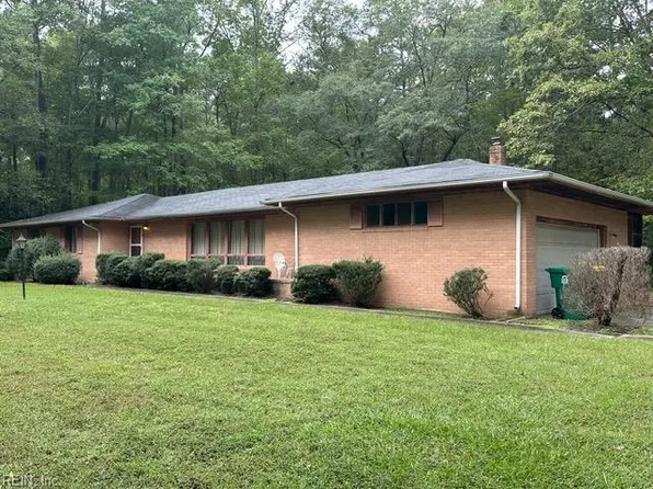 601 Flank Rd, Petersburg, VA 23805