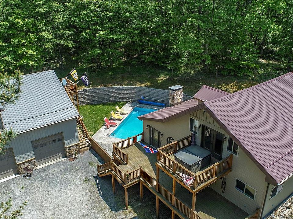 1st image of 2250 Hoyes Run Rd