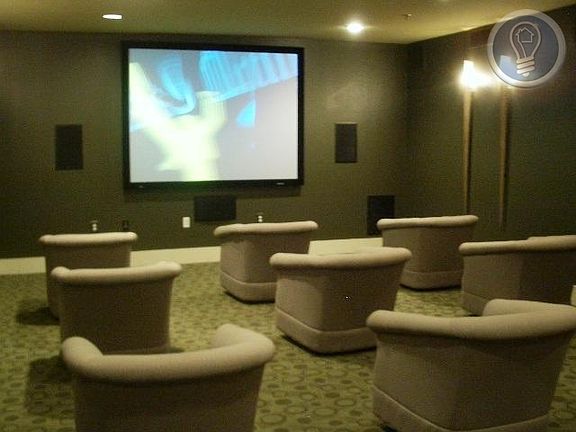 5th image of 2801 Live Oak St APT 4305