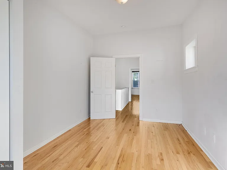 1517 S Lecount St — Photo 14
