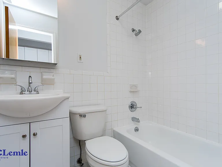 1361 Lexington Ave #2FW — Photo 13