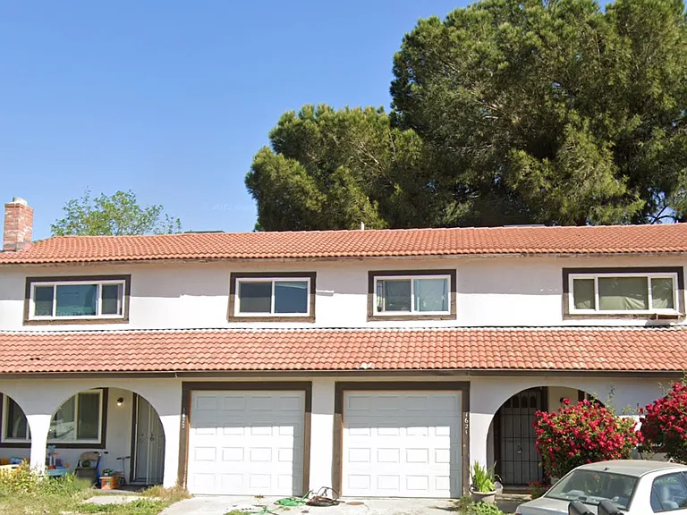 1623 Swarthout Ct — Photo 1
