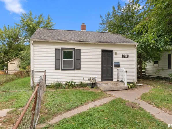 1515 S Concord St, Davenport, IA 52802