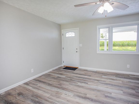 3rd image of 4021 N 800 W