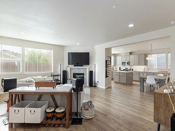 5th image of 1434 Heather Drive