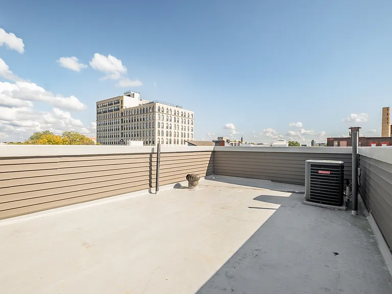 1329 N Randolph St #4 — Photo 28