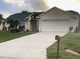 4807 Myrtle Dr, Fort Pierce, FL 34982