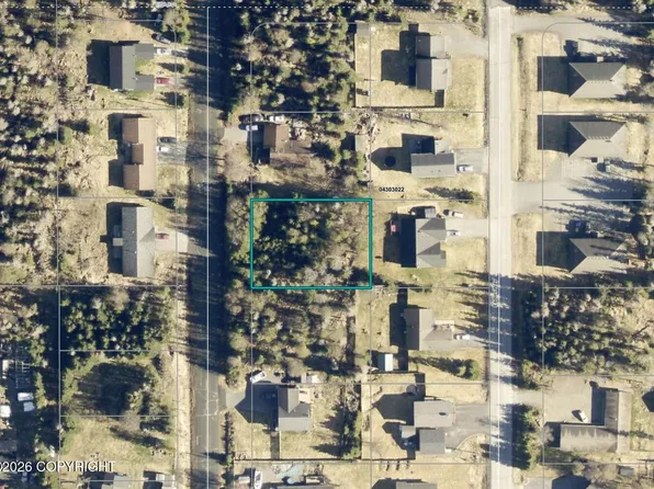 408 McKinley St, Kenai, AK 99611