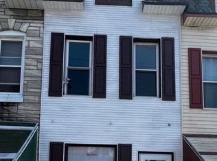 1052 Pike St, Reading, PA 19604