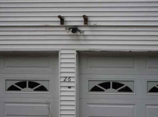 26 Pine St, Hoosick Falls, NY 12090