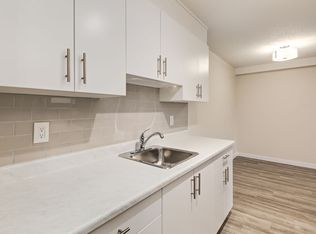 Eighty Nine Collins Apartments, Medicine Hat, AB T1B 1T7