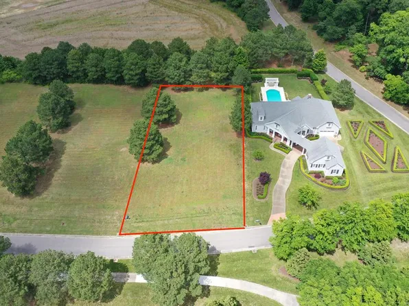 9 Old Plantation Dr, Cape Charles, VA 23310